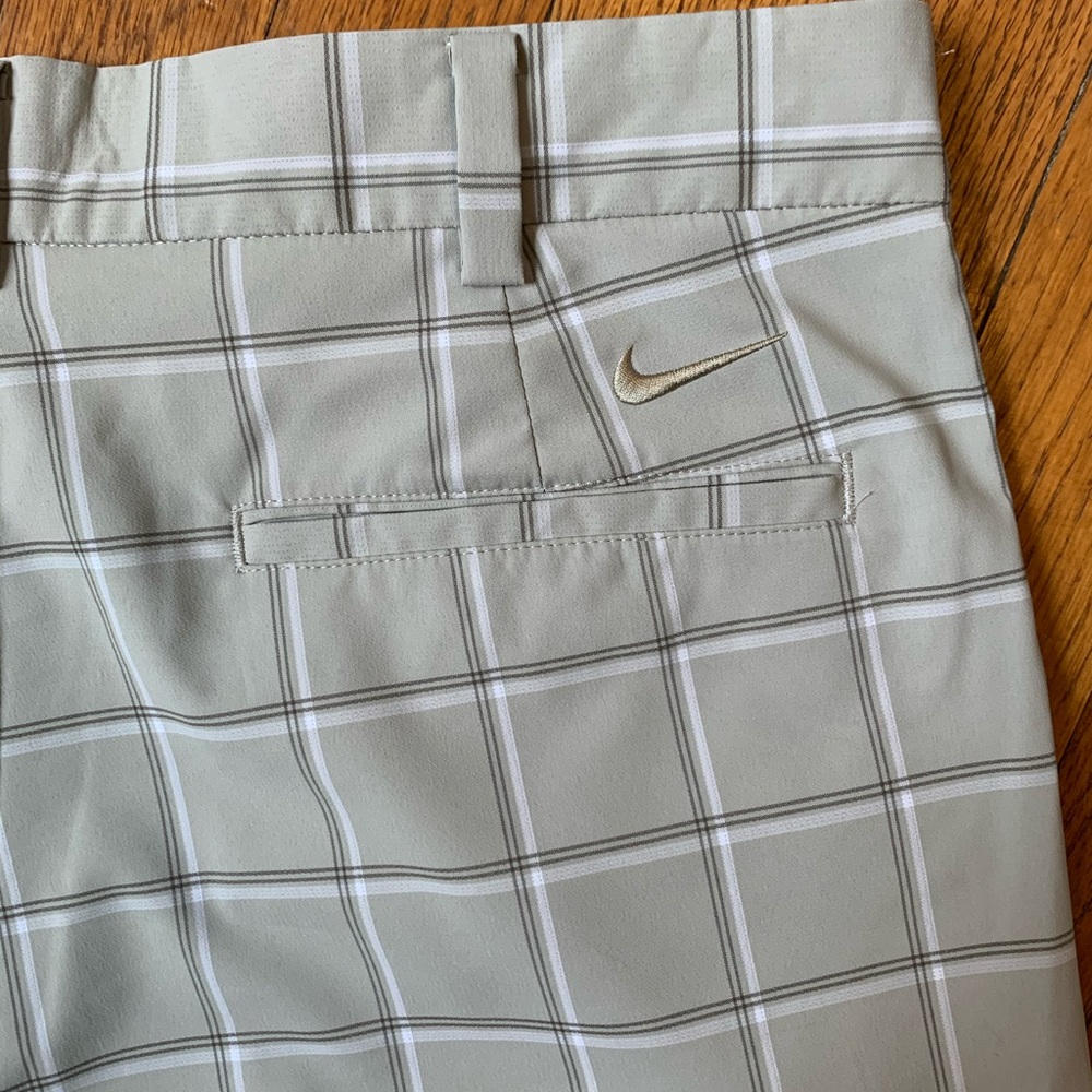 Men’s Nike Golf shorts - Picture 7 of 8